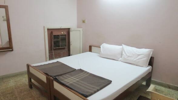 Hotel Mid City, Bhopal 2